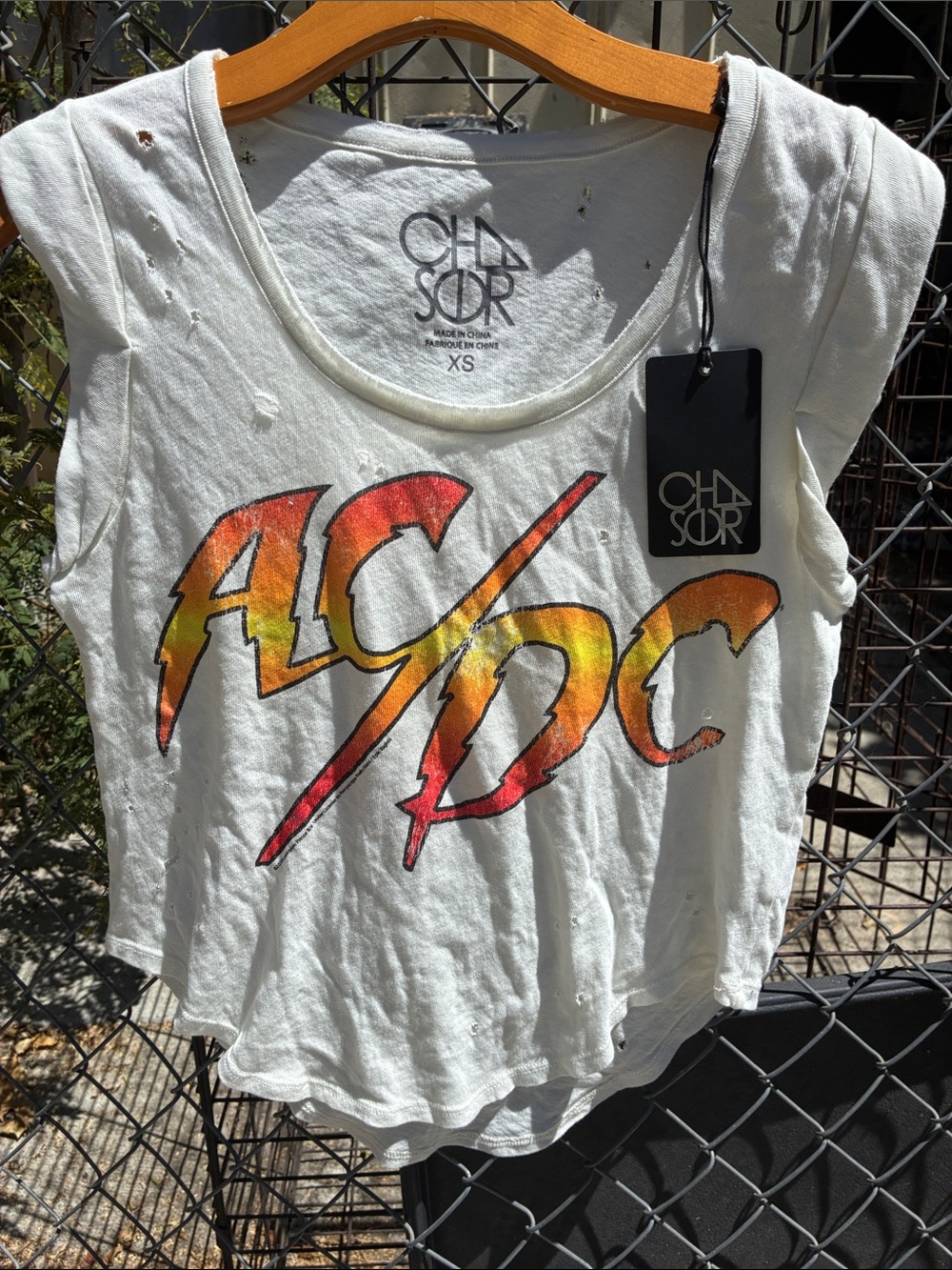 Chaser AC DC Rock Distressed Muscle Tee NWT Sold As Is